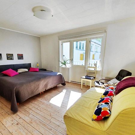 Noesundsgarden Hotell & Vandrarhem エクステリア 写真