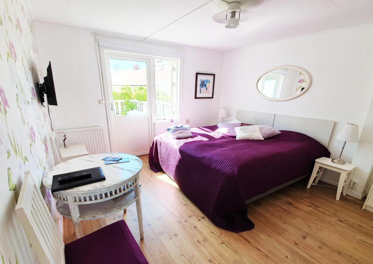 Noesundsgarden Hotell & Vandrarhem エクステリア 写真